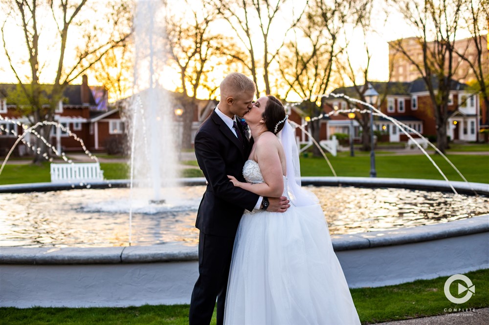 Earle Brown Heritage Center Minneapolis Wedding Venues
